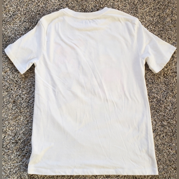 Hello Kitty | Old Navy Graphic Short Sleeve Tee - Picture 6 of 6